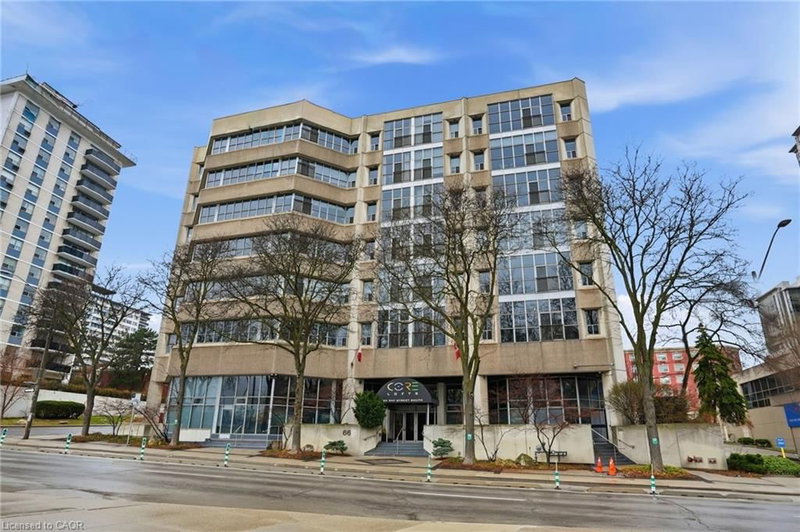511 - 66 Bay Street S