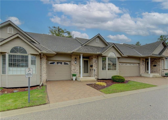 33 - 74 Autumn Ridge Trail