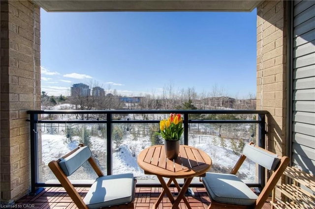 210 - 25 Kay Crescent