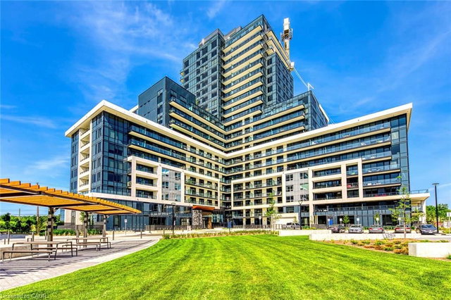 706 - 3220 William Coltson Avenue