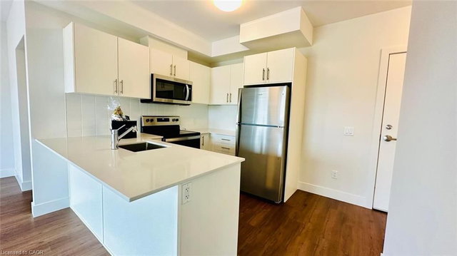 611 - 1000 Lackner Place