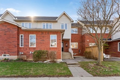 6 - 100 Beddoe Drive