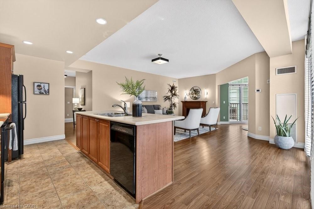 Condo/Apt Unit for sale at 412-399 Elizabeth Street, Burlington, ON, L7R 0A4 - Central - MLS: 40818043