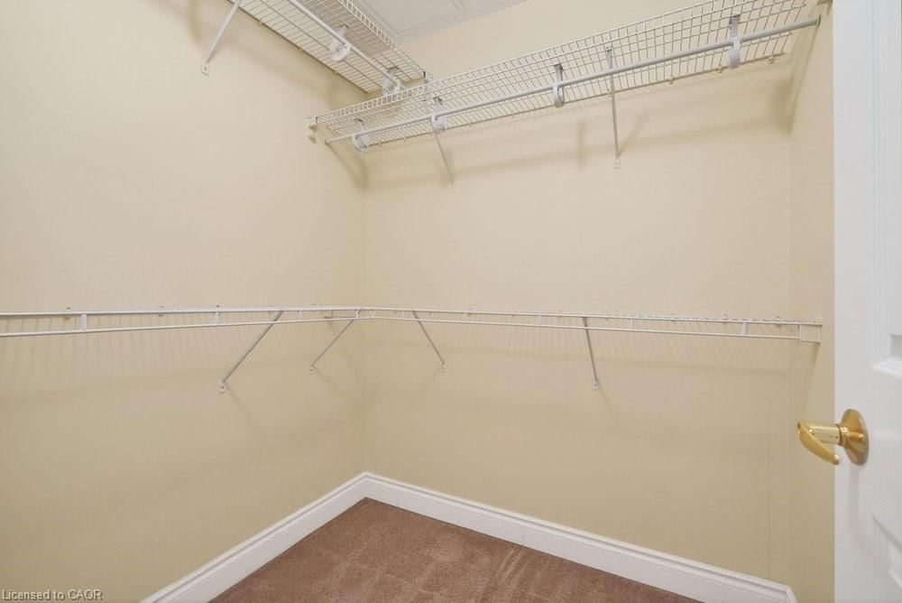 Condo/Apt Unit for sale at 412-399 Elizabeth Street, Burlington, ON, L7R 0A4 - Central - MLS: 40818043