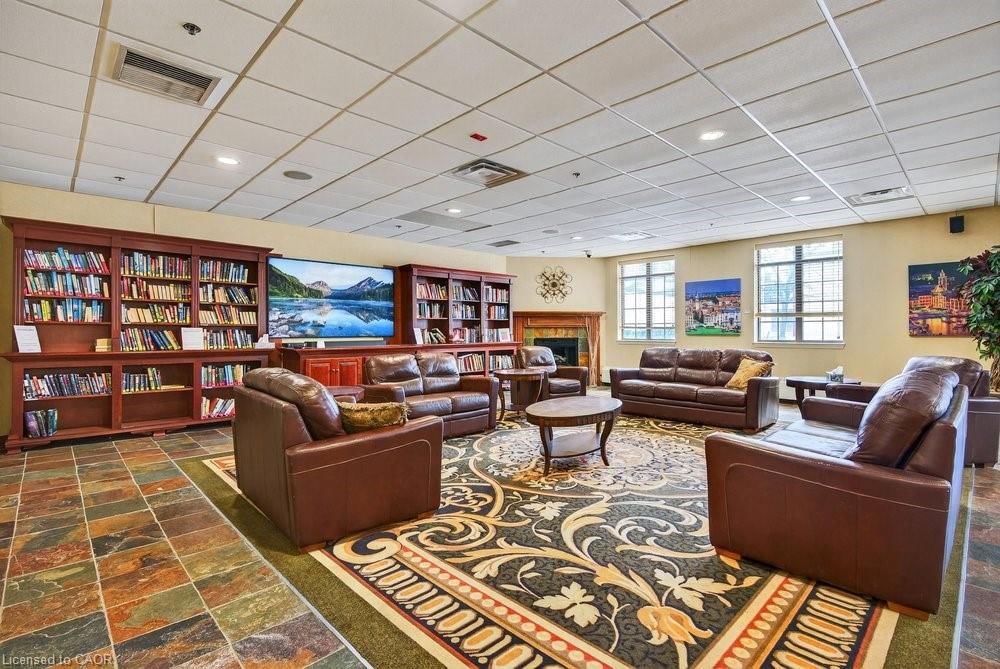 Condo/Apt Unit for sale at 412-399 Elizabeth Street, Burlington, ON, L7R 0A4 - Central - MLS: 40818043