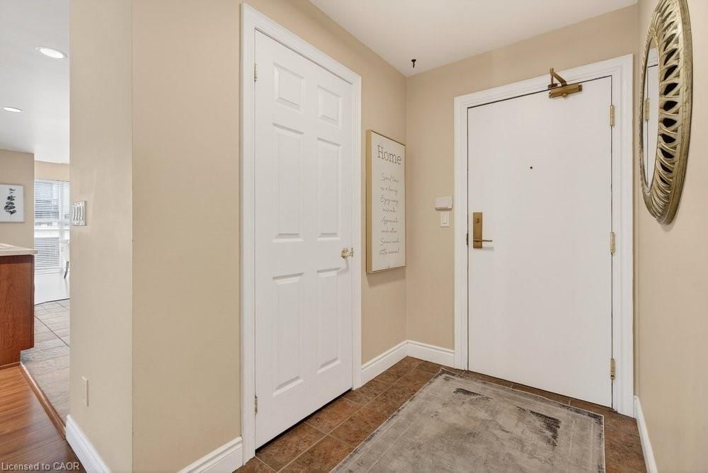 Condo/Apt Unit for sale at 412-399 Elizabeth Street, Burlington, ON, L7R 0A4 - Central - MLS: 40818043