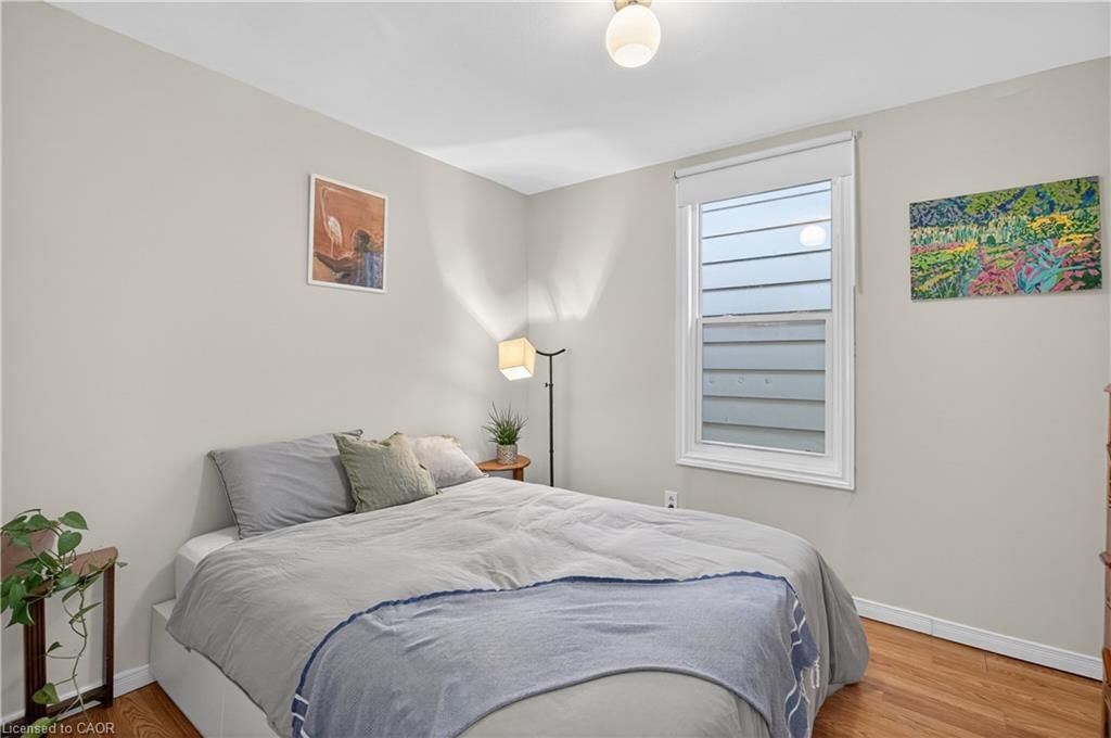 Single Family Residence for sale at 262 Britannia Avenue, Hamilton, ON, L8H 1X8 - Homeside - MLS: 40818061