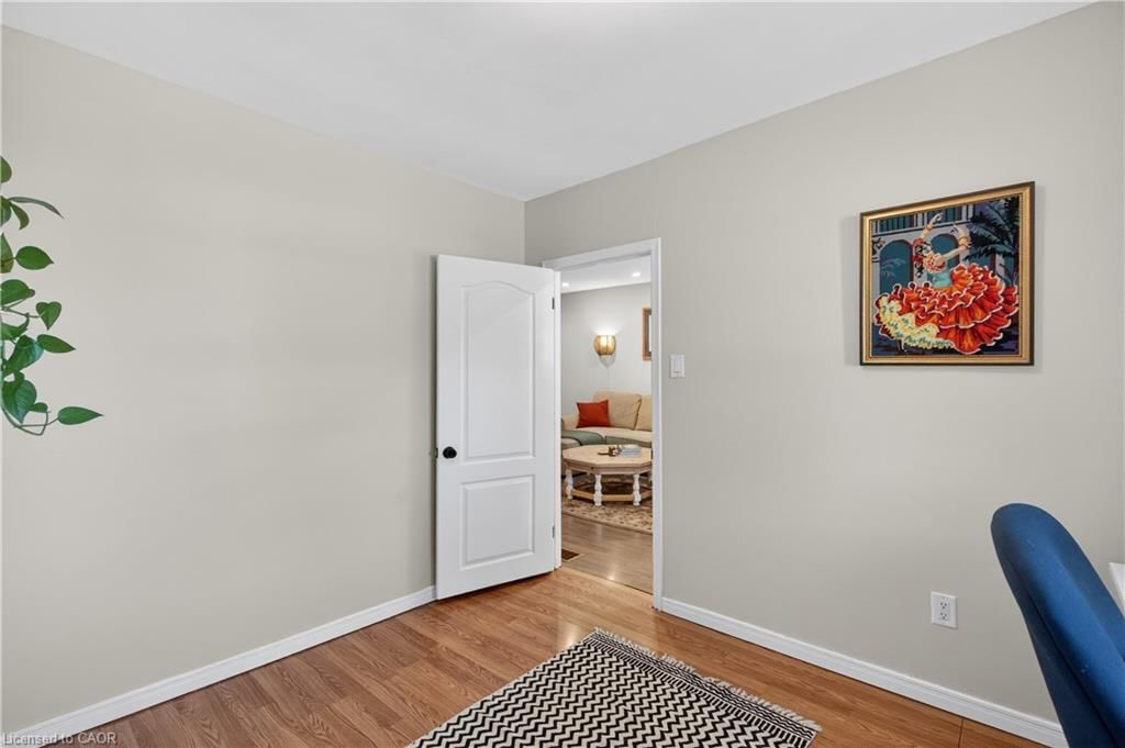 Single Family Residence for sale at 262 Britannia Avenue, Hamilton, ON, L8H 1X8 - Homeside - MLS: 40818061