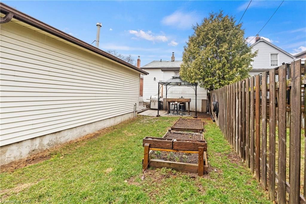 Single Family Residence for sale at 26 Garside Avenue, Hamilton, ON, L8H 4W2 - Homeside - MLS: 40818109