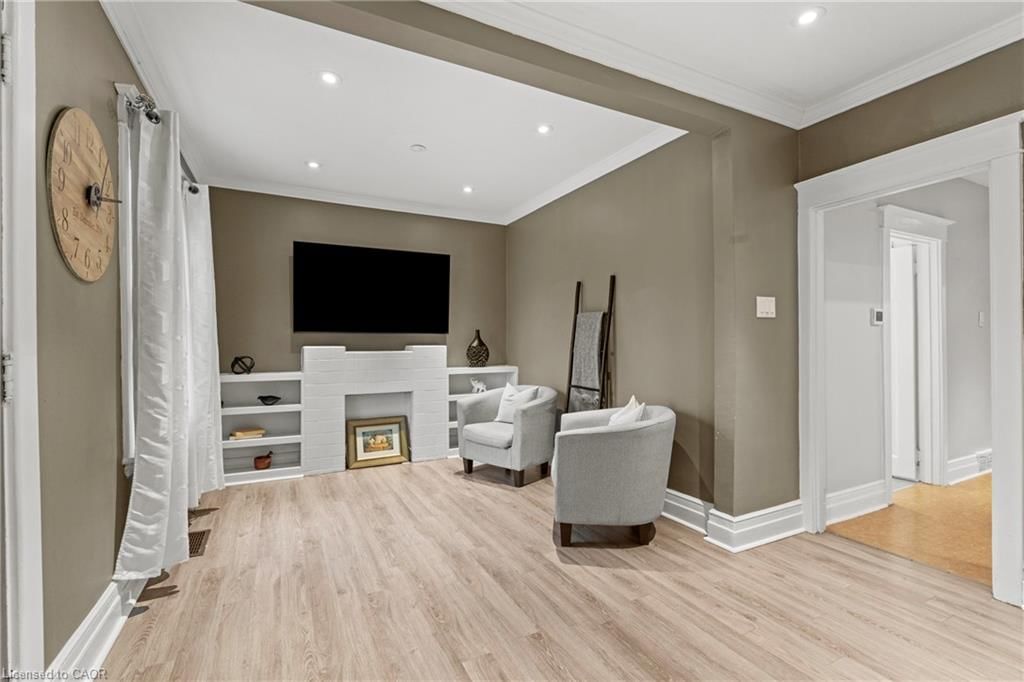 Single Family Residence for sale at 26 Garside Avenue, Hamilton, ON, L8H 4W2 - Homeside - MLS: 40818109