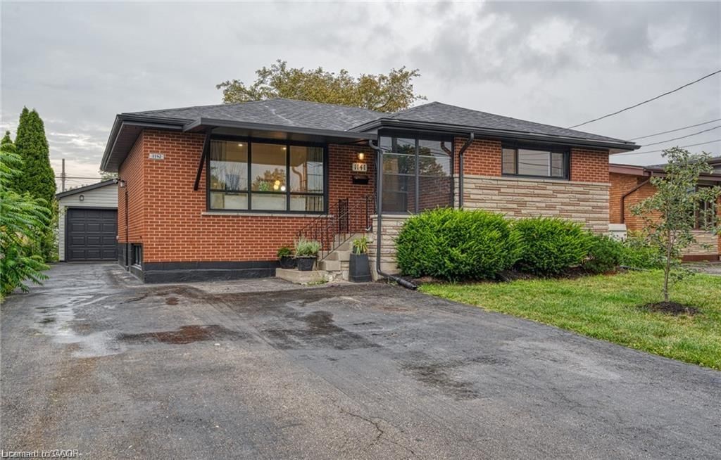 Single Family Residence for sale at 1141 Mohawk Road, Hamilton, ON, L8T 2S4 - Huntington - MLS: 40818212