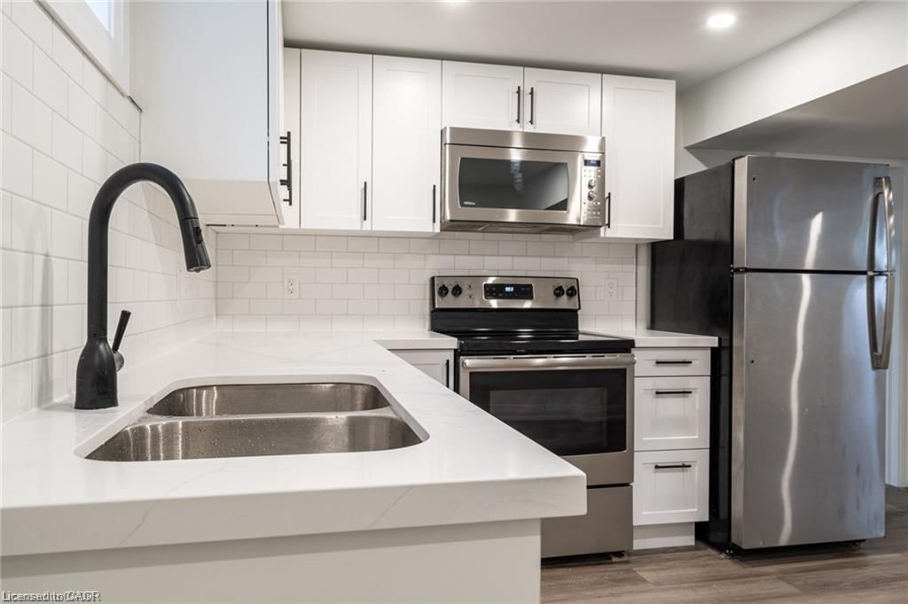 Single Family Residence for sale at 1141 Mohawk Road, Hamilton, ON, L8T 2S4 - Huntington - MLS: 40818212