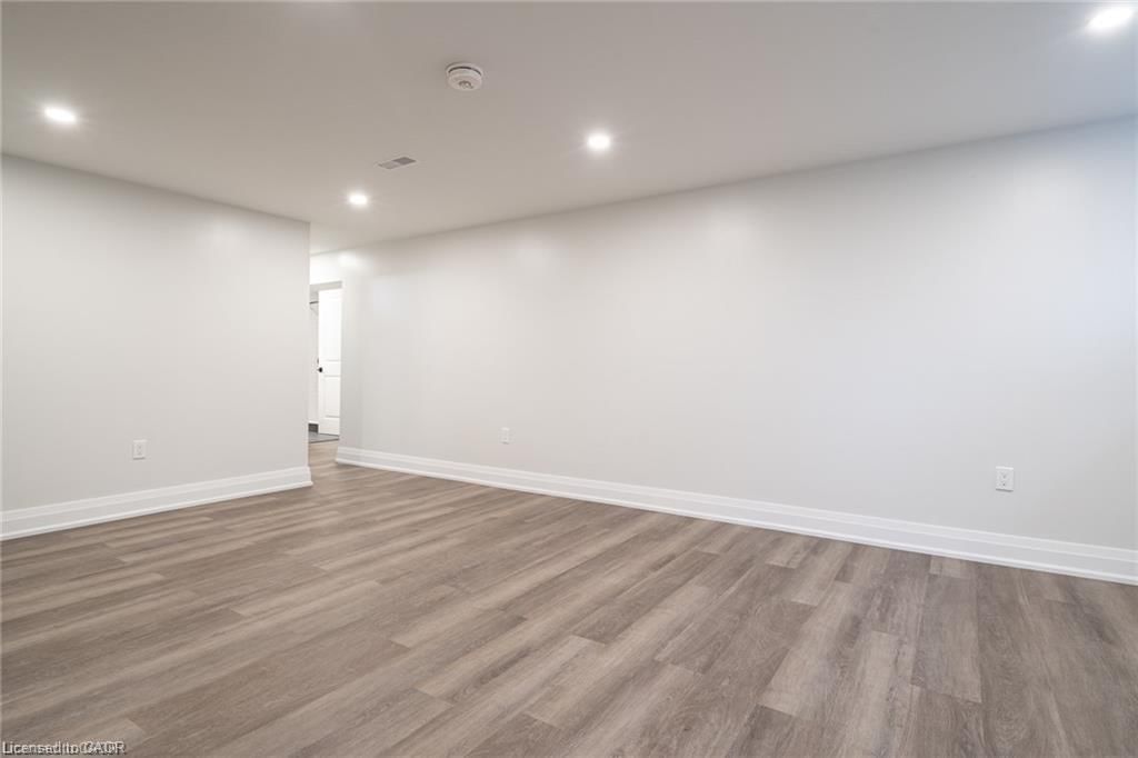 Single Family Residence for sale at 1141 Mohawk Road, Hamilton, ON, L8T 2S4 - Huntington - MLS: 40818212