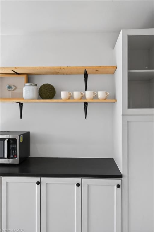 Single Family Residence for sale at 216 Robert Street, Hamilton, ON, L8L 2R1 - Beasley - MLS: 40818223