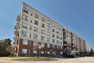 102 - 5070 Fairview Street