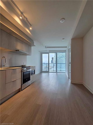 1306 - 448 Burnhamthorpe Road W