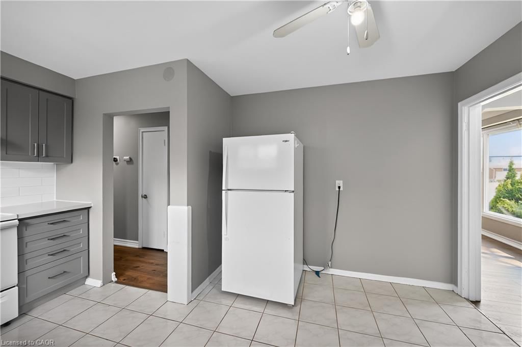 Single Family Residence for sale at 76 Terrace Drive, Hamilton, ON, L9A 2Y6 - Balfour - MLS: 40818376