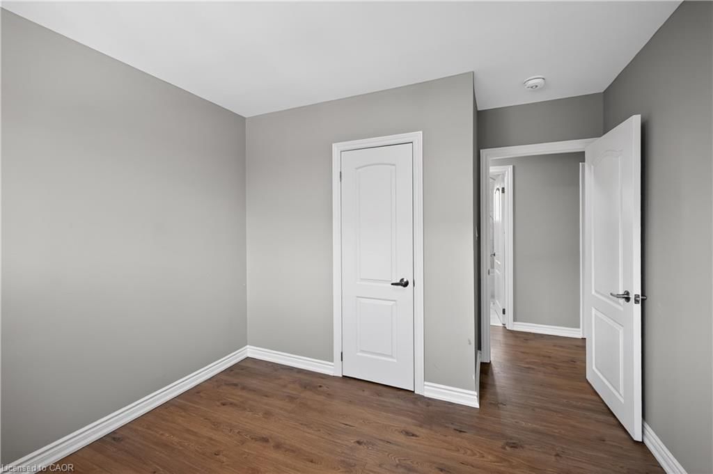 Single Family Residence for sale at 76 Terrace Drive, Hamilton, ON, L9A 2Y6 - Balfour - MLS: 40818376