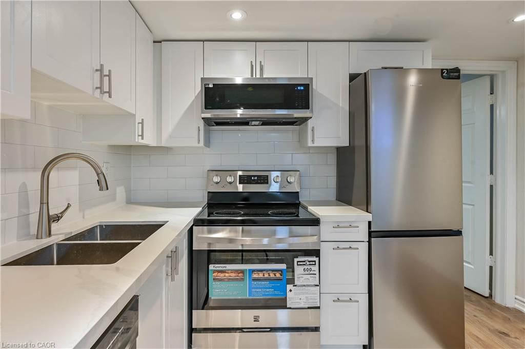 Single Family Residence for sale at 76 Terrace Drive, Hamilton, ON, L9A 2Y6 - Balfour - MLS: 40818376