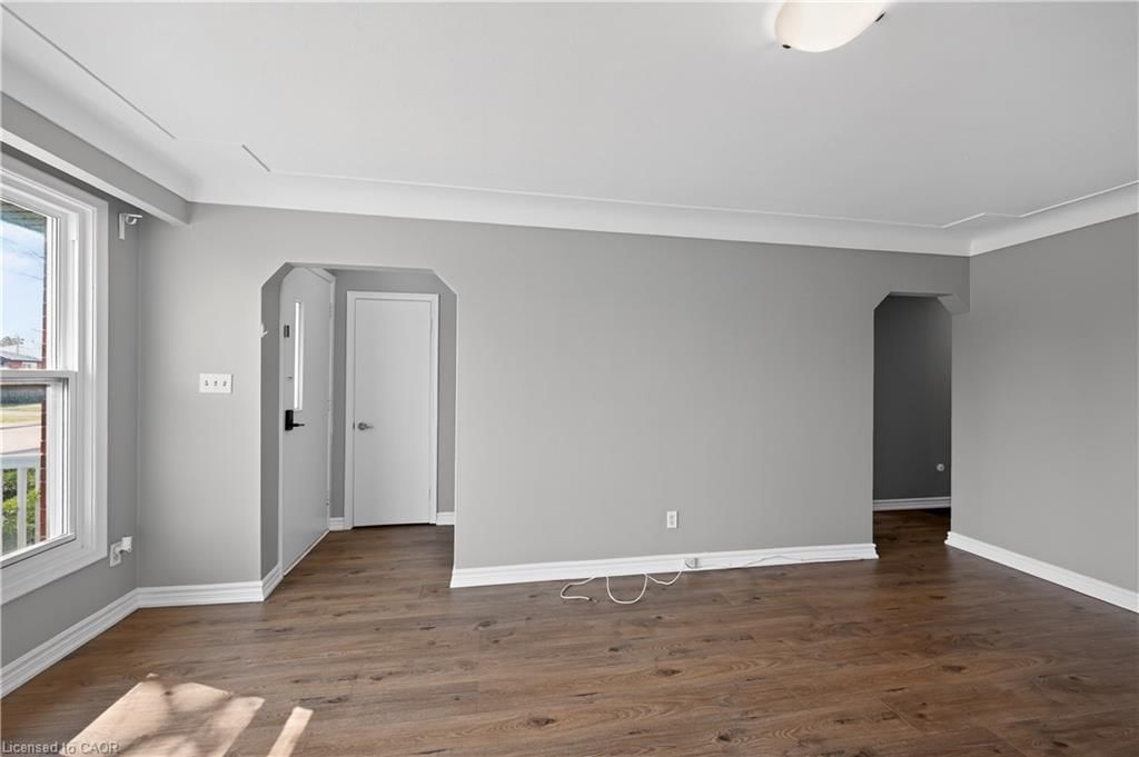 Single Family Residence for sale at 76 Terrace Drive, Hamilton, ON, L9A 2Y6 - Balfour - MLS: 40818376