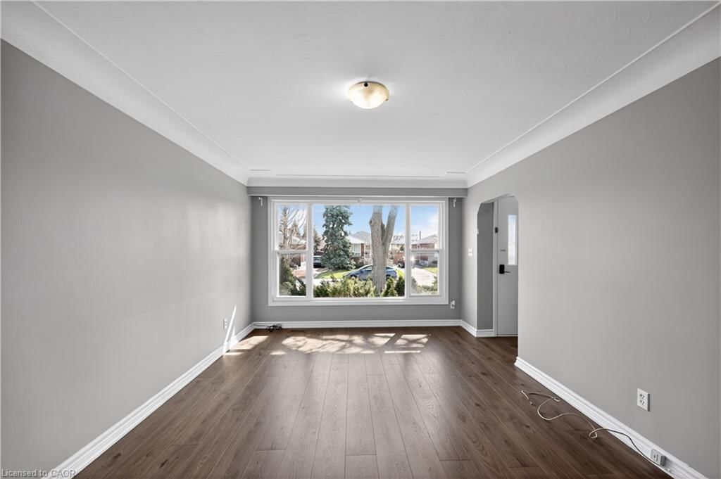 Single Family Residence for sale at 76 Terrace Drive, Hamilton, ON, L9A 2Y6 - Balfour - MLS: 40818376