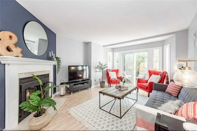 514 - 895 Maple Avenue