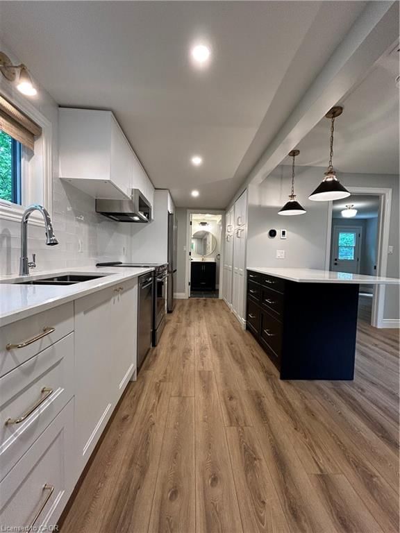 1944B Sandhills Road