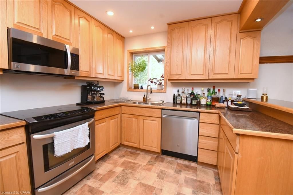 Single Family Residence for sale at 95 Huxley Avenue, Hamilton, ON, L8K 2P7 - Delta - MLS: 40818508