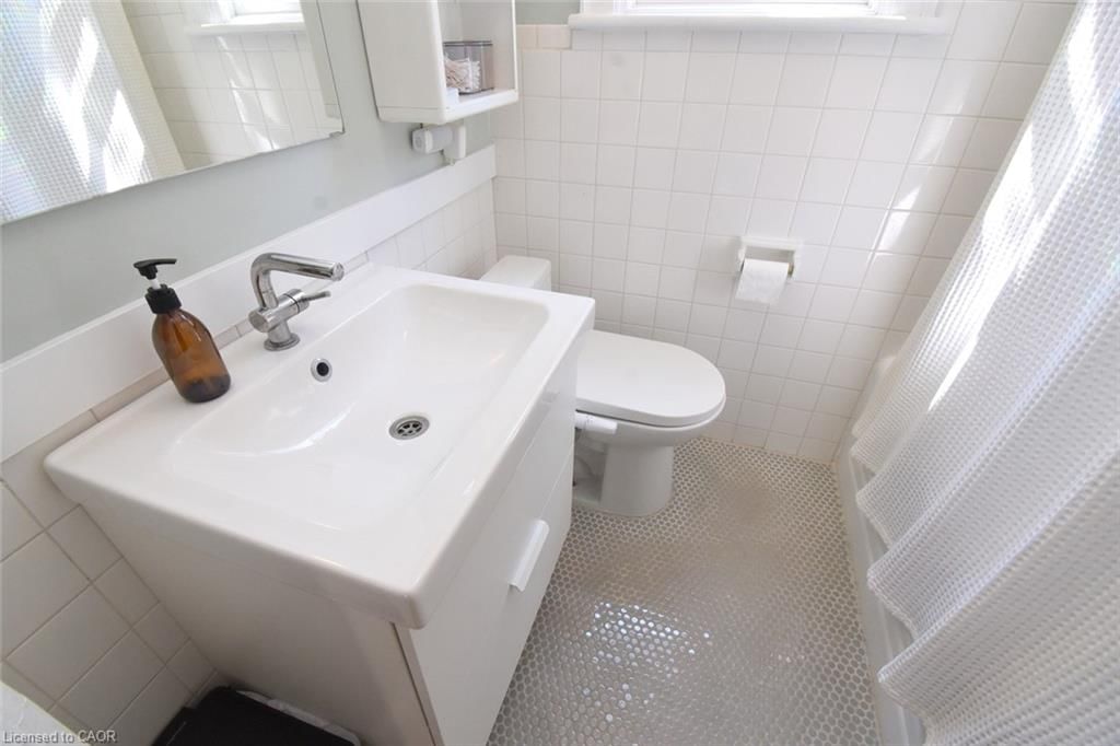 Single Family Residence for sale at 95 Huxley Avenue, Hamilton, ON, L8K 2P7 - Delta - MLS: 40818508