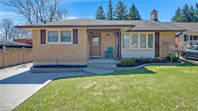 159 Elkington Drive, Kitchener, Ontario