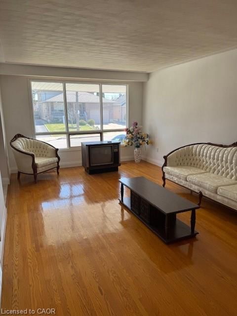 Single Family Residence for sale at 31 Adair Avenue, Hamilton, ON, L8H 6A5 - McQuesten - MLS: 40818630