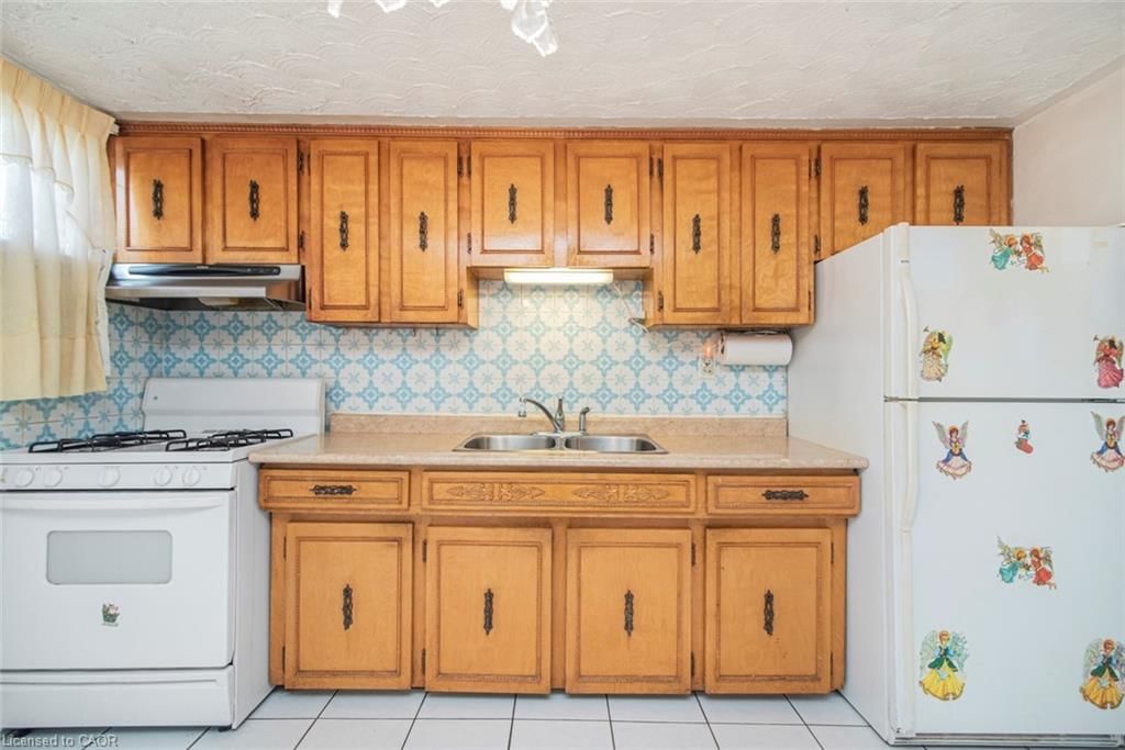 Single Family Residence for sale at 31 Adair Avenue, Hamilton, ON, L8H 6A5 - McQuesten - MLS: 40818630