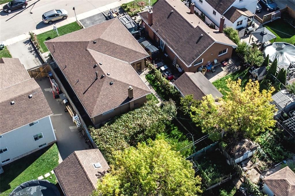 Single Family Residence for sale at 31 Adair Avenue, Hamilton, ON, L8H 6A5 - McQuesten - MLS: 40818630