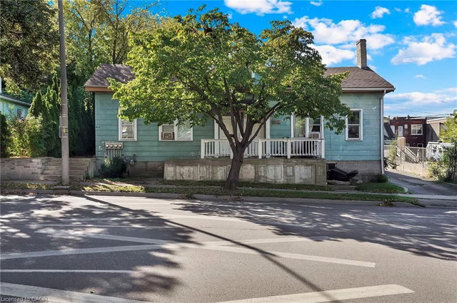 219 Dalhousie Street