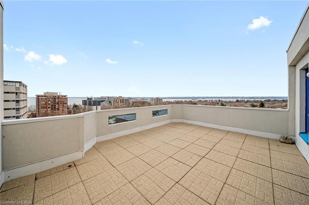 Condo/Apt Unit for sale at 404-1272 Ontario Street, Burlington, ON, L7S 2L8 - Maple - MLS: 40818691