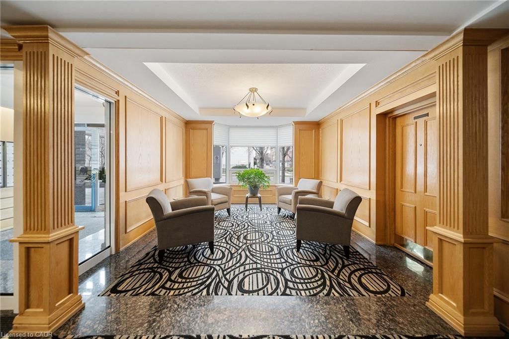 Condo/Apt Unit for sale at 404-1272 Ontario Street, Burlington, ON, L7S 2L8 - Maple - MLS: 40818691