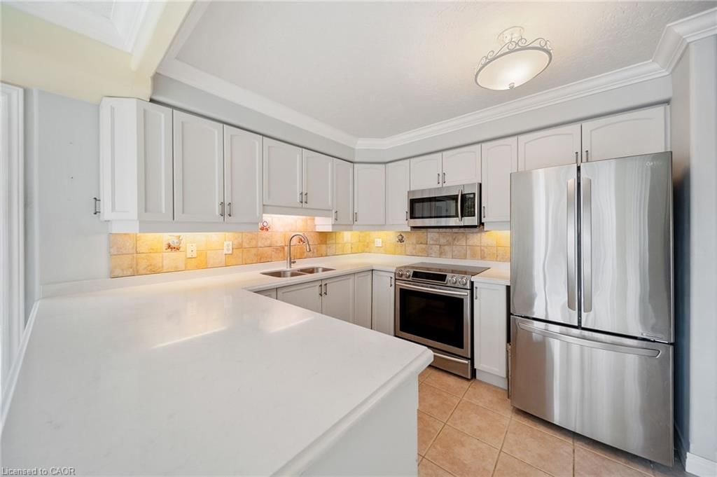 Condo/Apt Unit for sale at 404-1272 Ontario Street, Burlington, ON, L7S 2L8 - Maple - MLS: 40818691