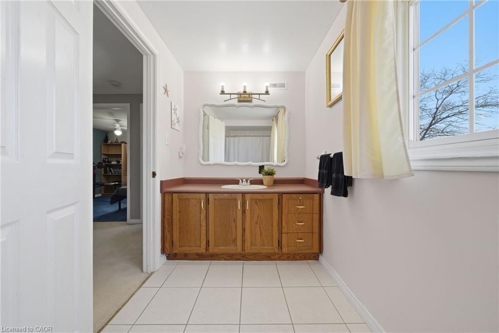 Single Family Residence for sale at 15 Finch Place, Hamilton, ON, L9A 5C2 - Bruleville - MLS: 40818746