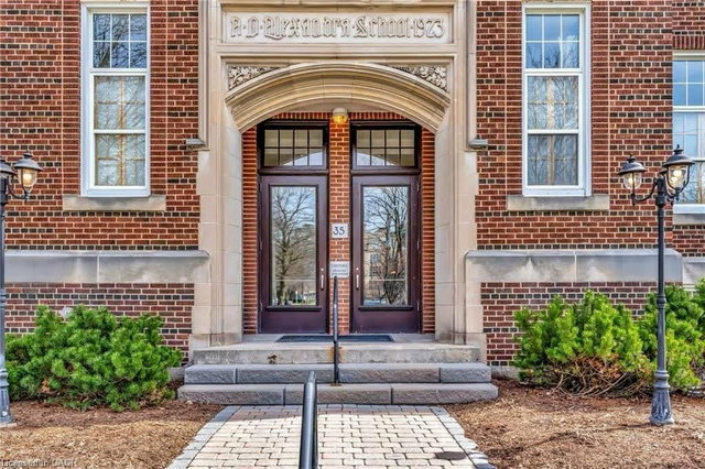 105 - 35 Alexandra Avenue