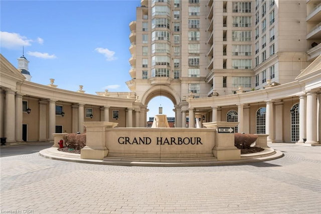 301 - 2287 Lakeshore Boulevard W