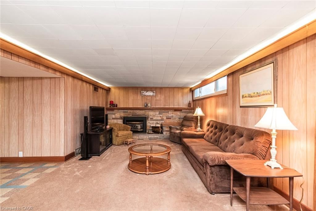 Single Family Residence for sale at 124 Broker Drive, Hamilton, ON, L8T 2B8 - Huntington - MLS: 40819085