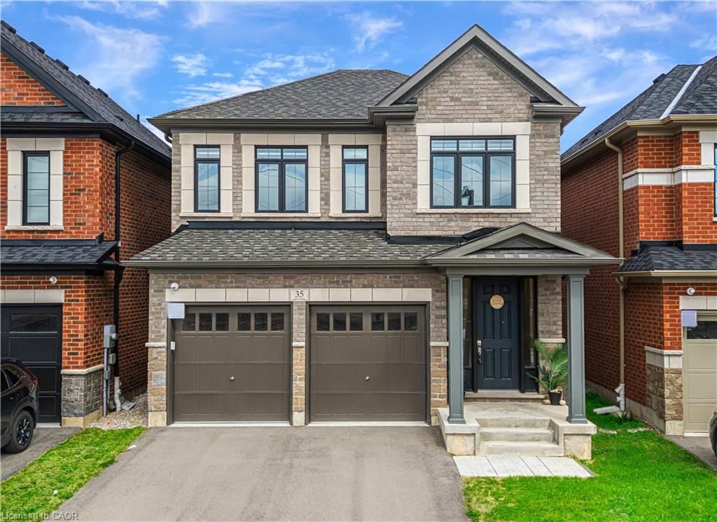 Single Family Residence sold at 35 Guernsey Drive, Kitchener, ON, N2R 0T7 - Trussler - MLS: 40819158