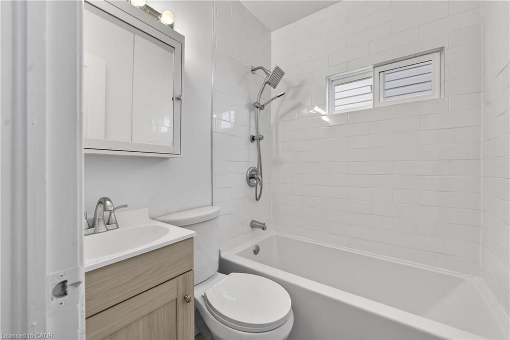 Single Family Residence for sale at 183 Paling Avenue, Hamilton, ON, L8H 5J6 - Homeside - MLS: 40819184