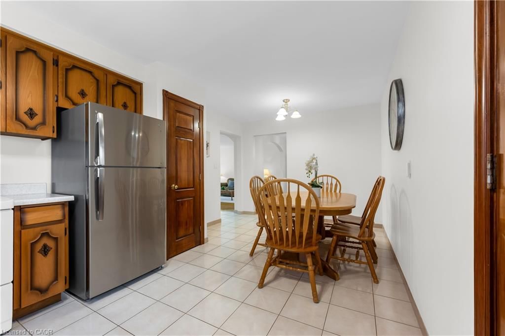 Single Family Residence for sale at 11 Forest Hill Crescent, Hamilton, ON, L8K 5V2 - Red Hill - MLS: 40819197