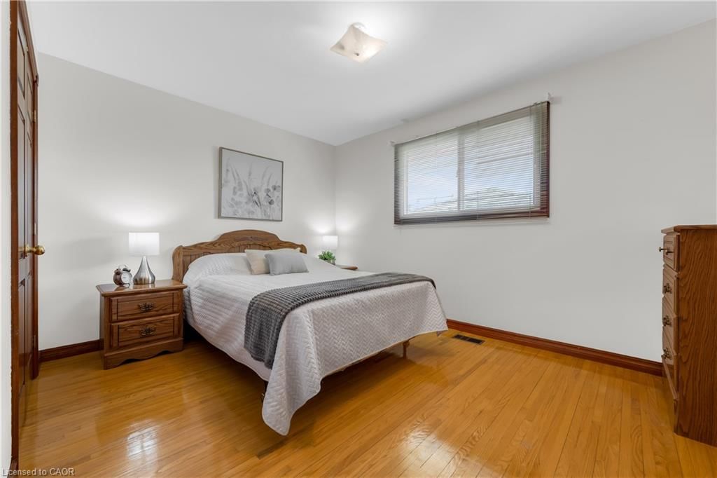 Single Family Residence for sale at 11 Forest Hill Crescent, Hamilton, ON, L8K 5V2 - Red Hill - MLS: 40819197