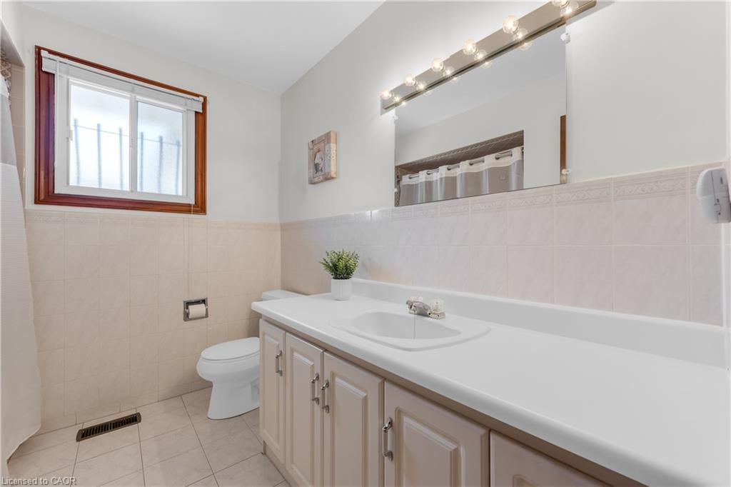 Single Family Residence for sale at 11 Forest Hill Crescent, Hamilton, ON, L8K 5V2 - Red Hill - MLS: 40819197