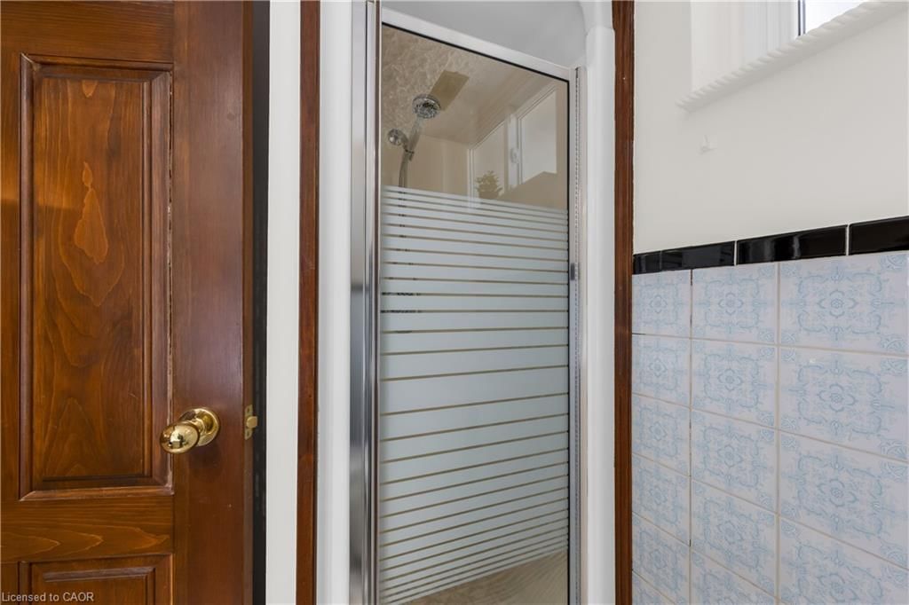 Single Family Residence for sale at 11 Forest Hill Crescent, Hamilton, ON, L8K 5V2 - Red Hill - MLS: 40819197