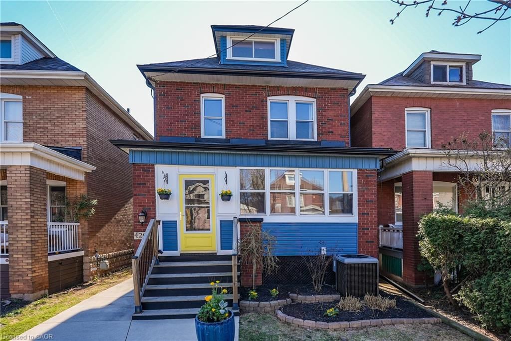 Single Family Residence for sale at 207 Edgemont Street, Hamilton, ON, L8K 2J1 - Delta - MLS: 40819210