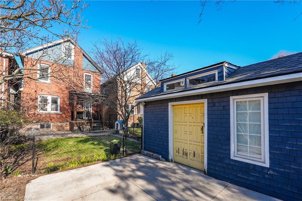 Single Family Residence for sale at 207 Edgemont Street, Hamilton, ON, L8K 2J1 - Delta - MLS: 40819210