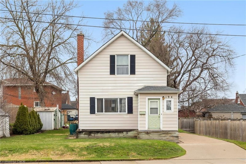 194 Moore Avenue S, Waterloo, Ontario